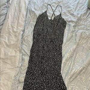 V-Neck Black and White Leopard Print Dress